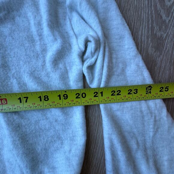 Treasure & Bond Women's Turtleneck Sweater - Size M - Picture 4 of 5